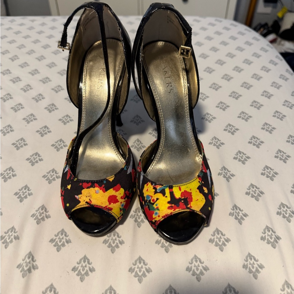 Women's Black and Multicolor Heels